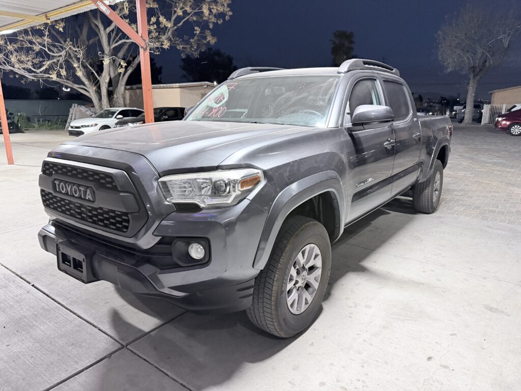 Toyota Tacoma 2017